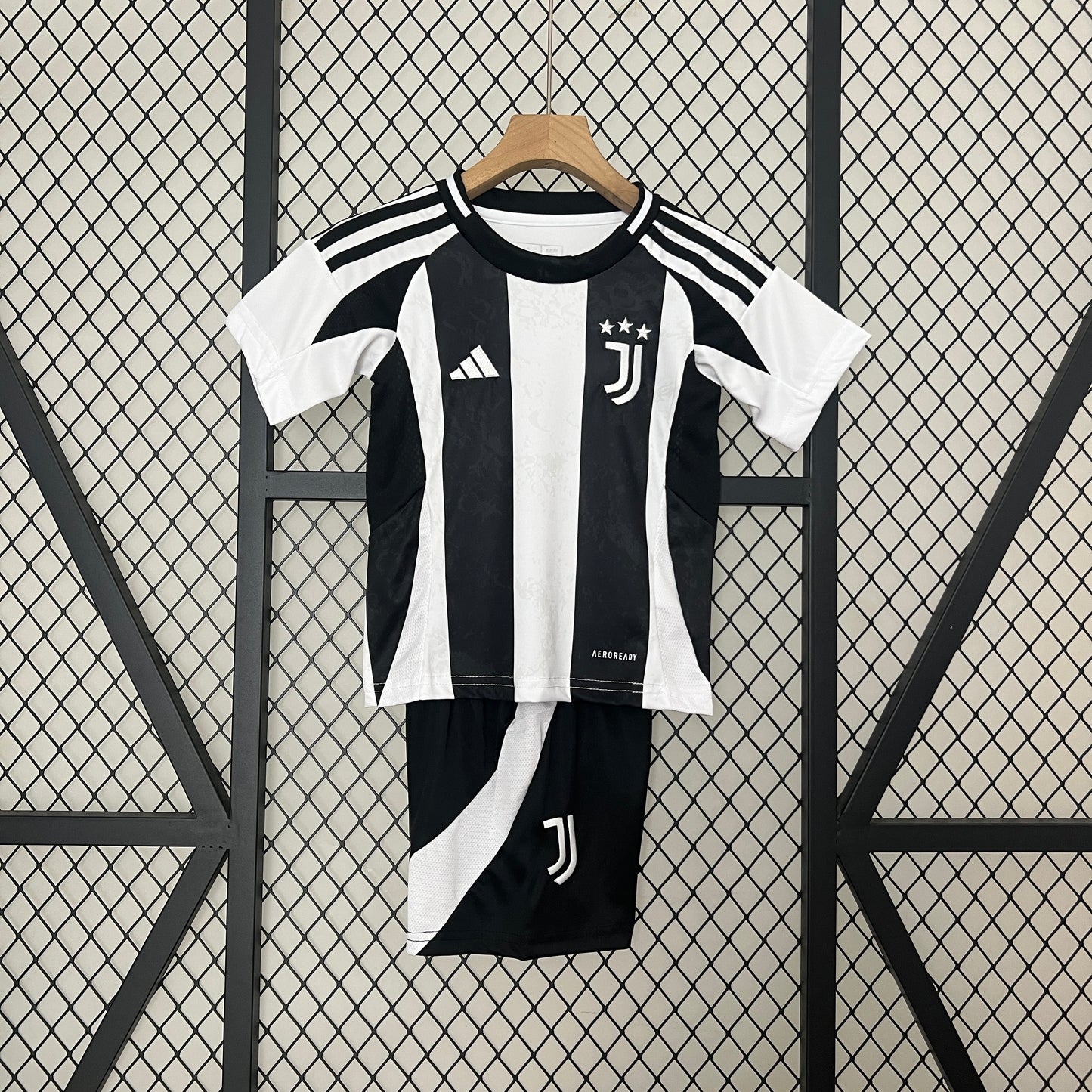 Kit de niño Juventus 24/25 Local