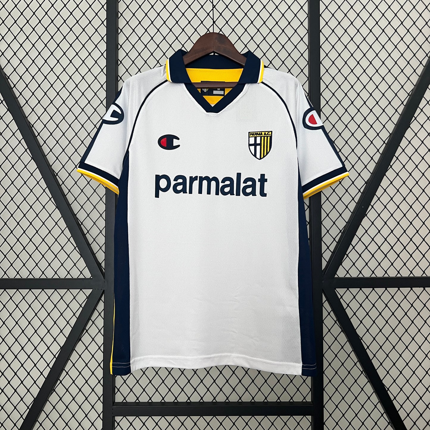 Parma 03/04 (Retro) Visitante