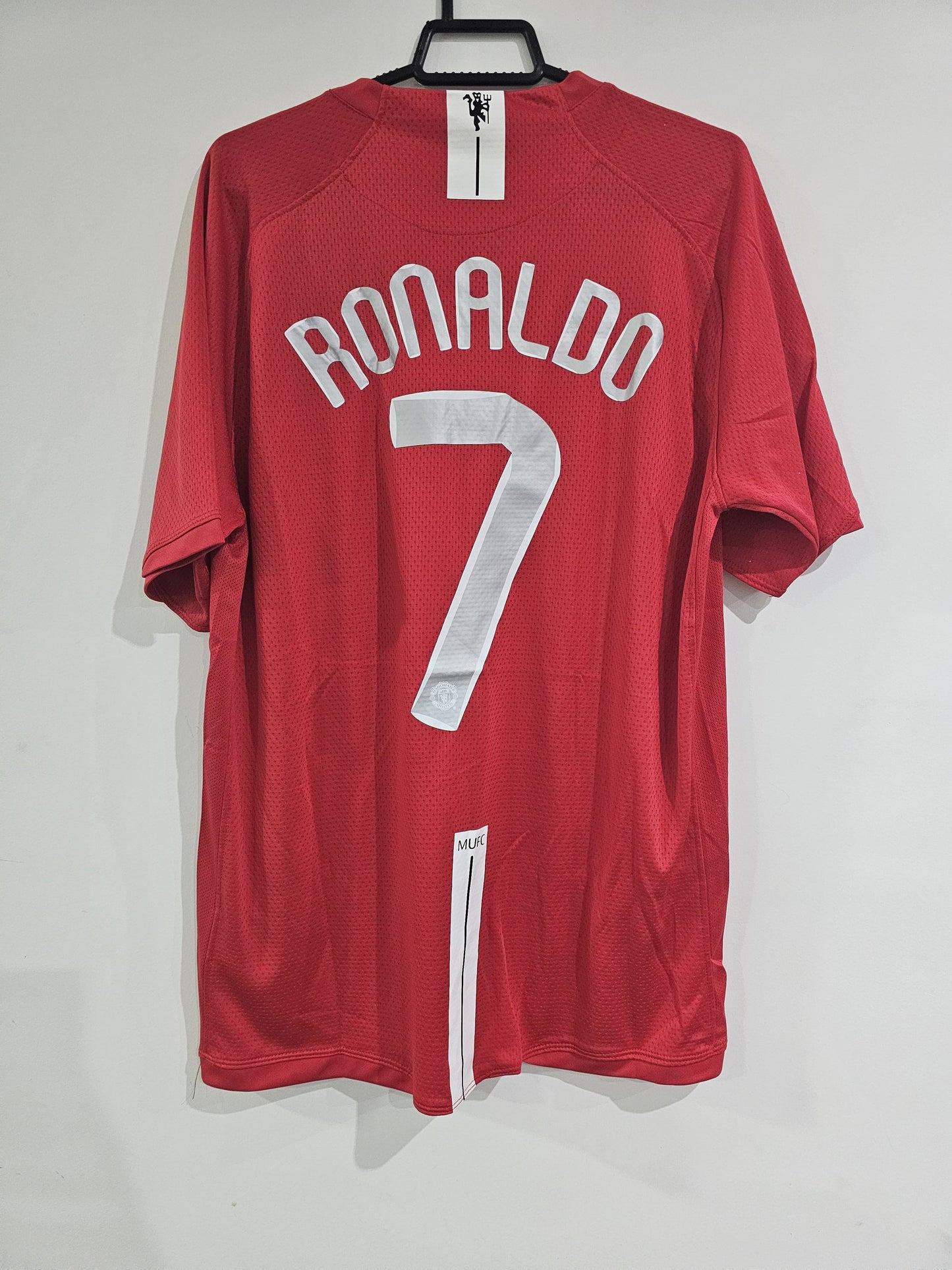 *Con tara* Manchester United retro 2008(Local) *en stock*