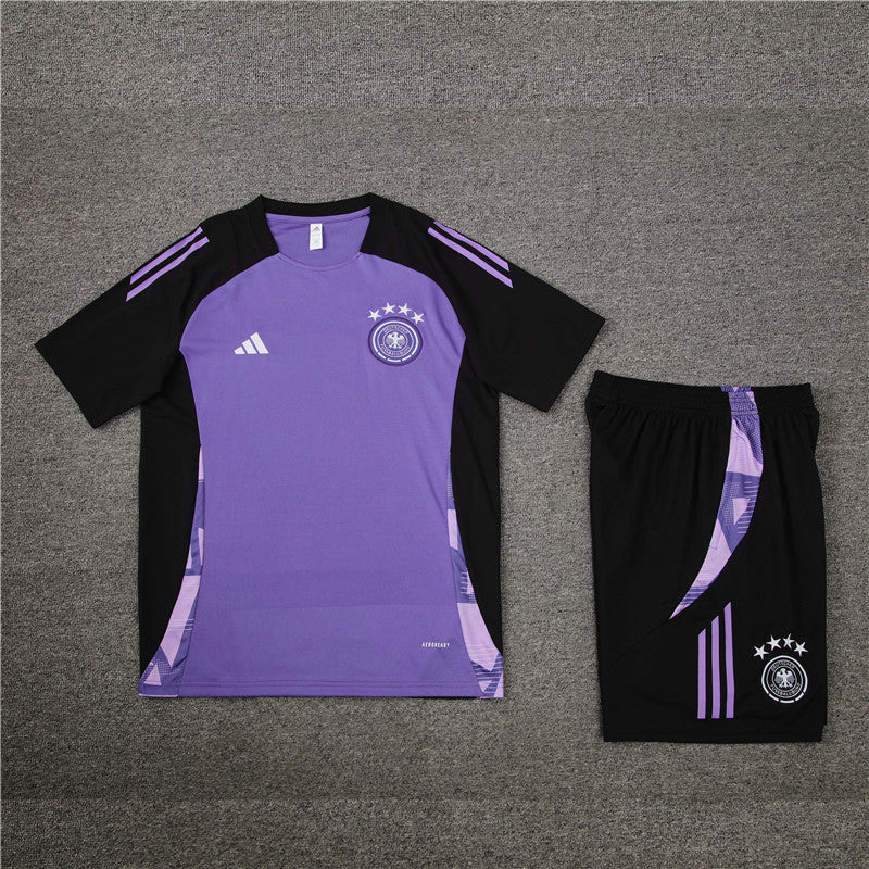 Conjunto entrenamiento Alemania (Morado)