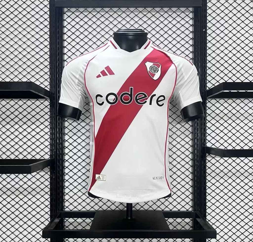 River Plate 24/25 Local (Player Version)