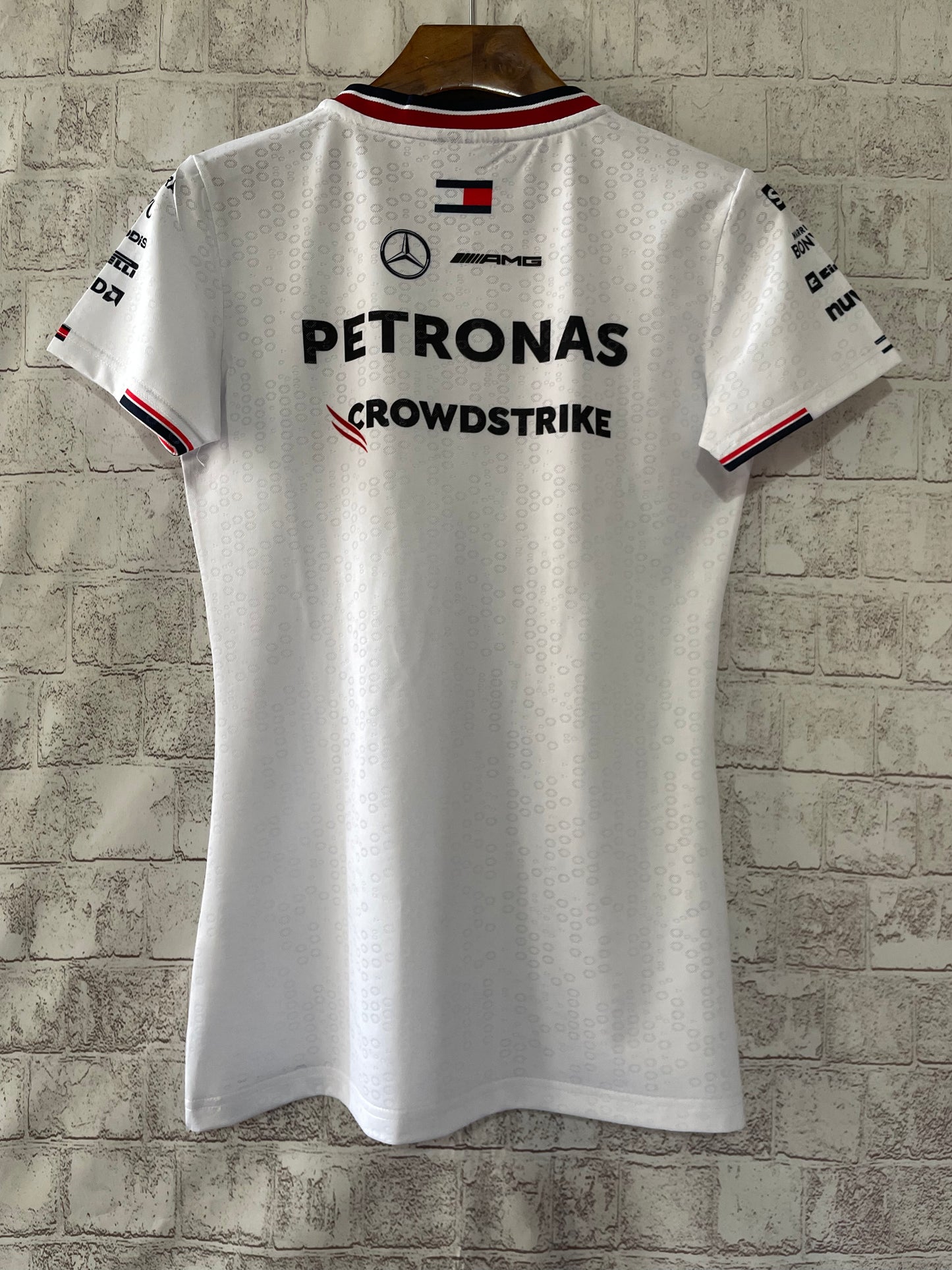 Camiseta Mercedes Blanco 2024 (Mujer)